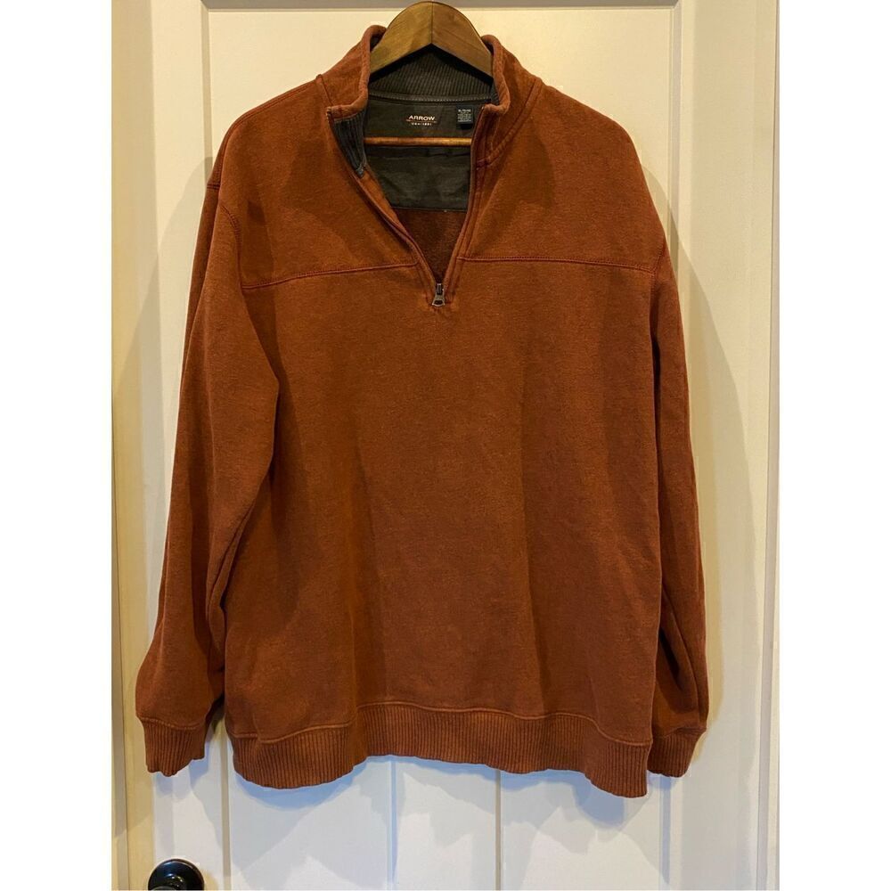 Arrow burnt orange zipper pullover